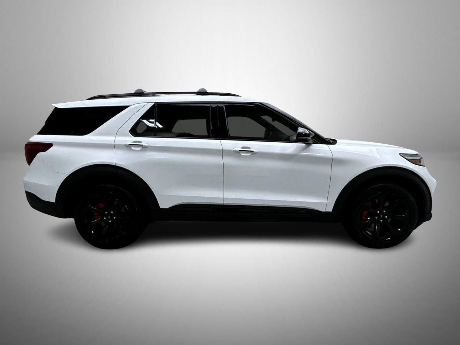 Used 2022 Ford Explorer ST image 4