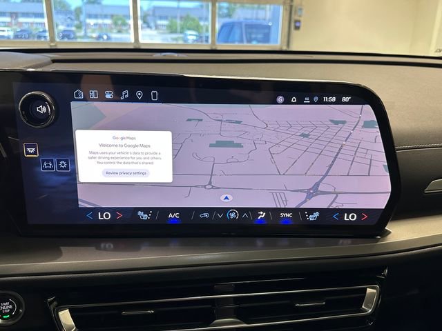 New 2026 Chevrolet Traverse LT w/ Sun and Wheel Package AWD/4WD image 5