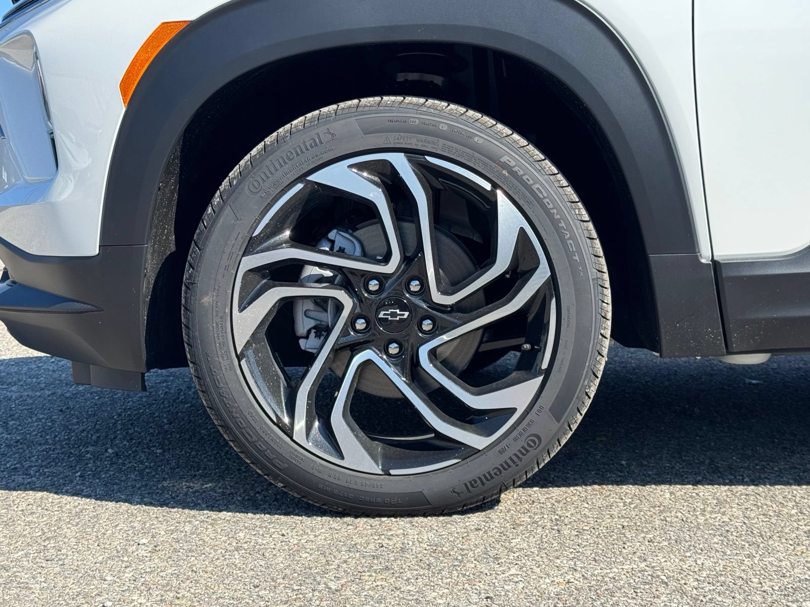 New 2026 Chevrolet TrailBlazer RS w/ Convenience Package AWD/4WD image 10