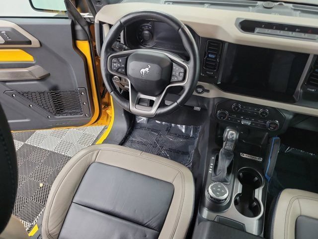Used 2021 Ford Bronco Wildtrak AWD/4WD image 15