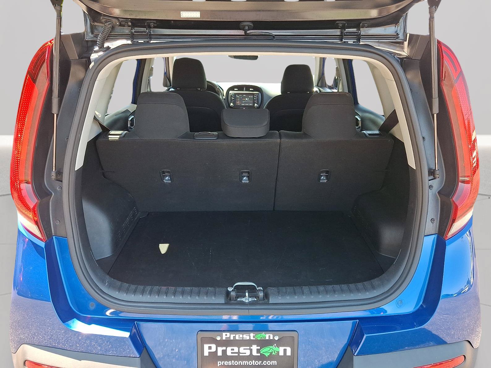 Used 2020 Kia Soul X-Line FWD image 24