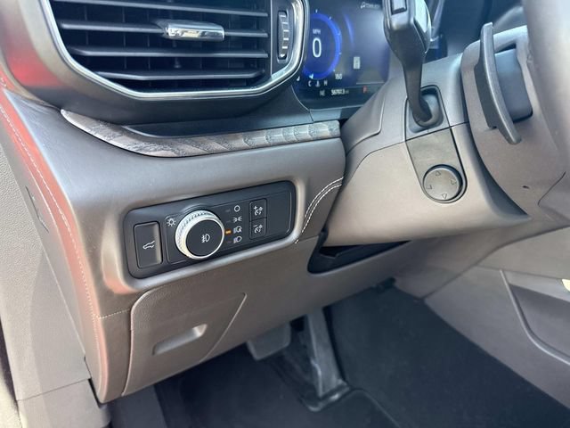 Used 2020 Ford Explorer Platinum w/ Premium Technology Package AWD/4WD image 24