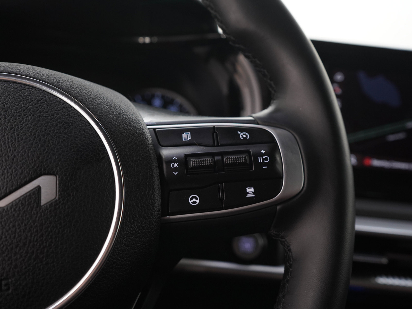Used 2023 Kia K5 GT-Line w/ GT-Line Premium Package FWD image 27