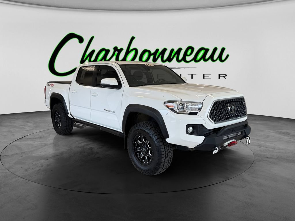 Used 2019 Toyota Tacoma TRD Off-Road w/ Technology Package AWD/4WD image 7