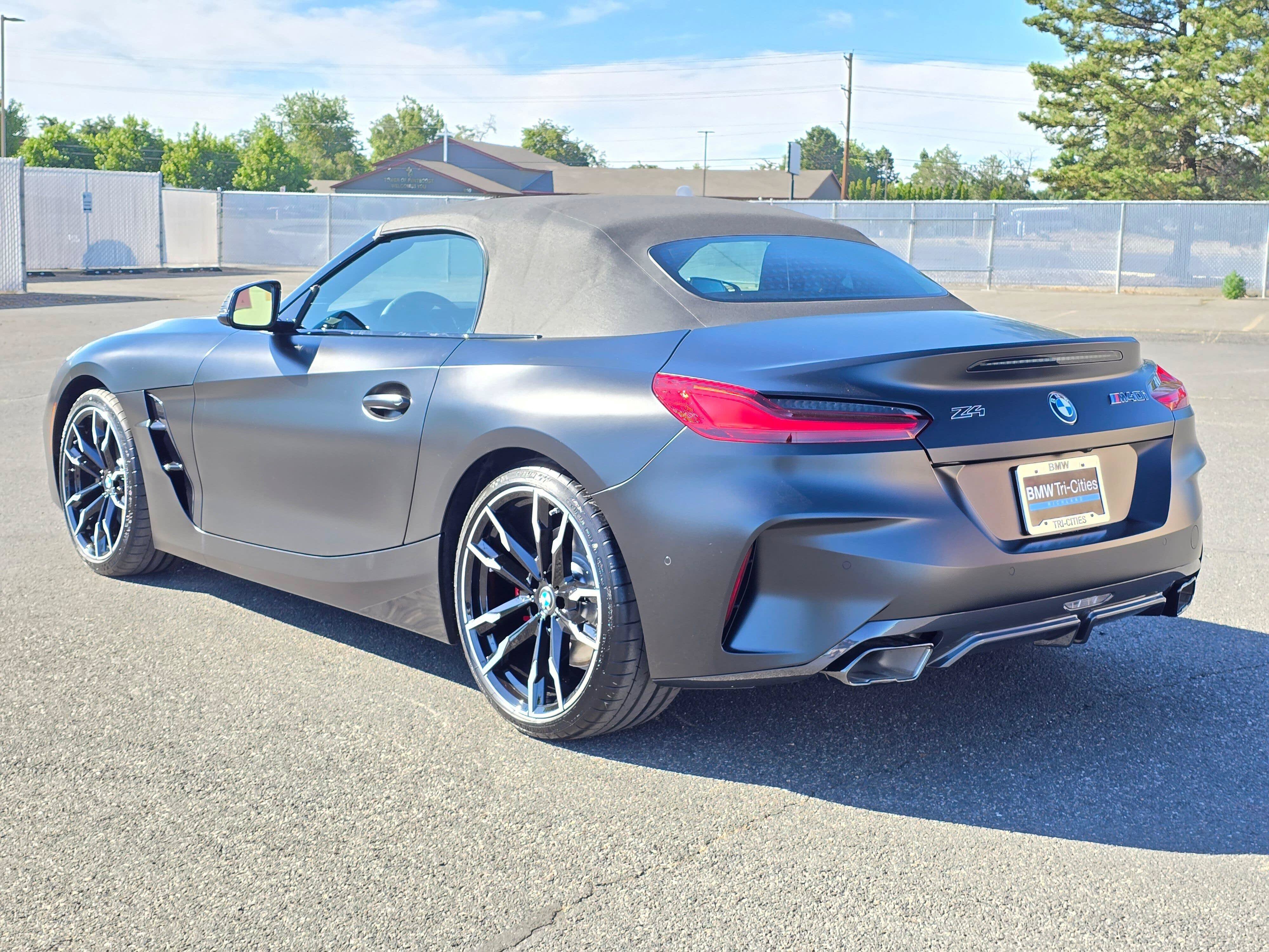 New 2026 BMW Z4 M40i RWD image 4