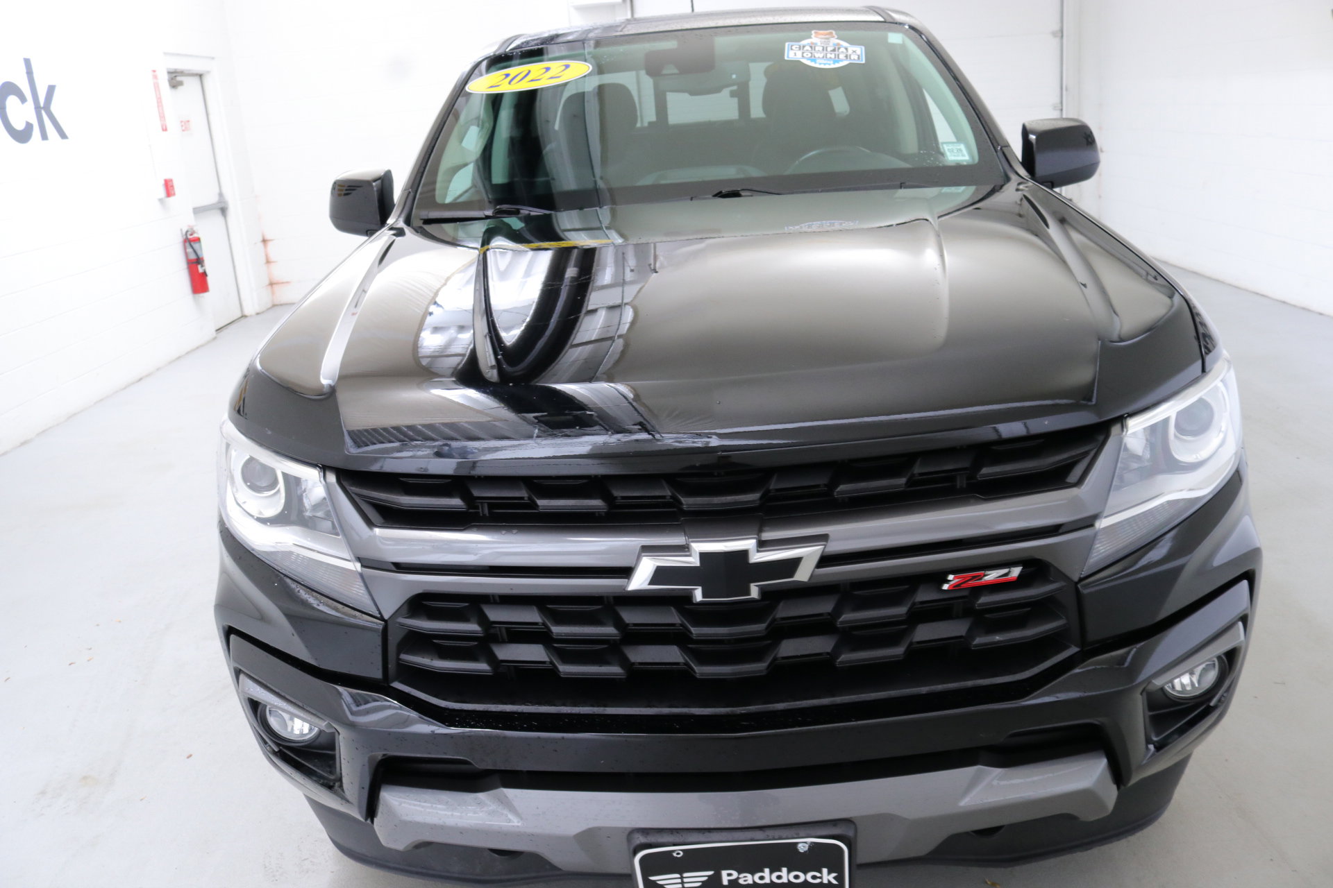 Used 2022 Chevrolet Colorado Z71 w/ Safety Package image 2