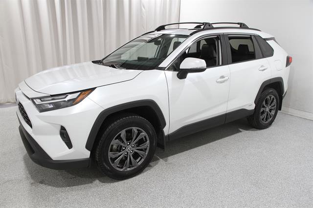 Used 2024 Toyota RAV4 XLE Premium w/ Weather Package AWD/4WD image 3