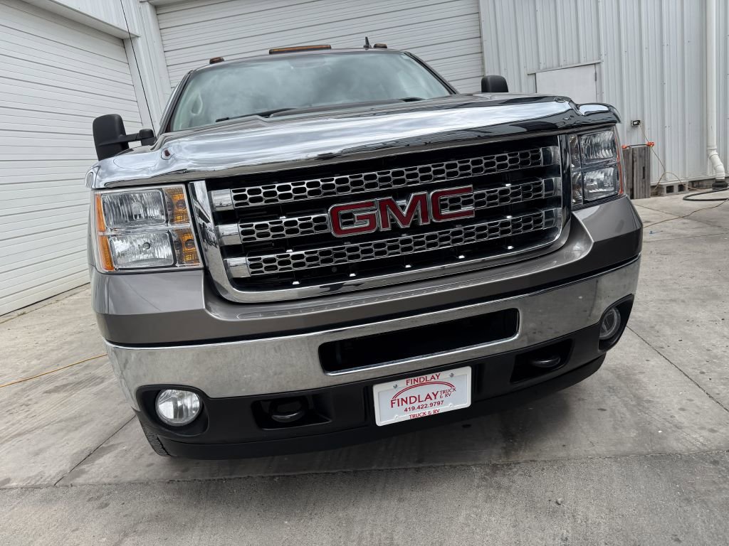 Used 2012 GMC Sierra 3500 SLT AWD/4WD image 4