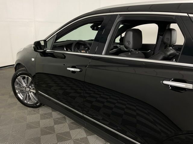 Certified 2025 Cadillac XT5 Premium Luxury image 34