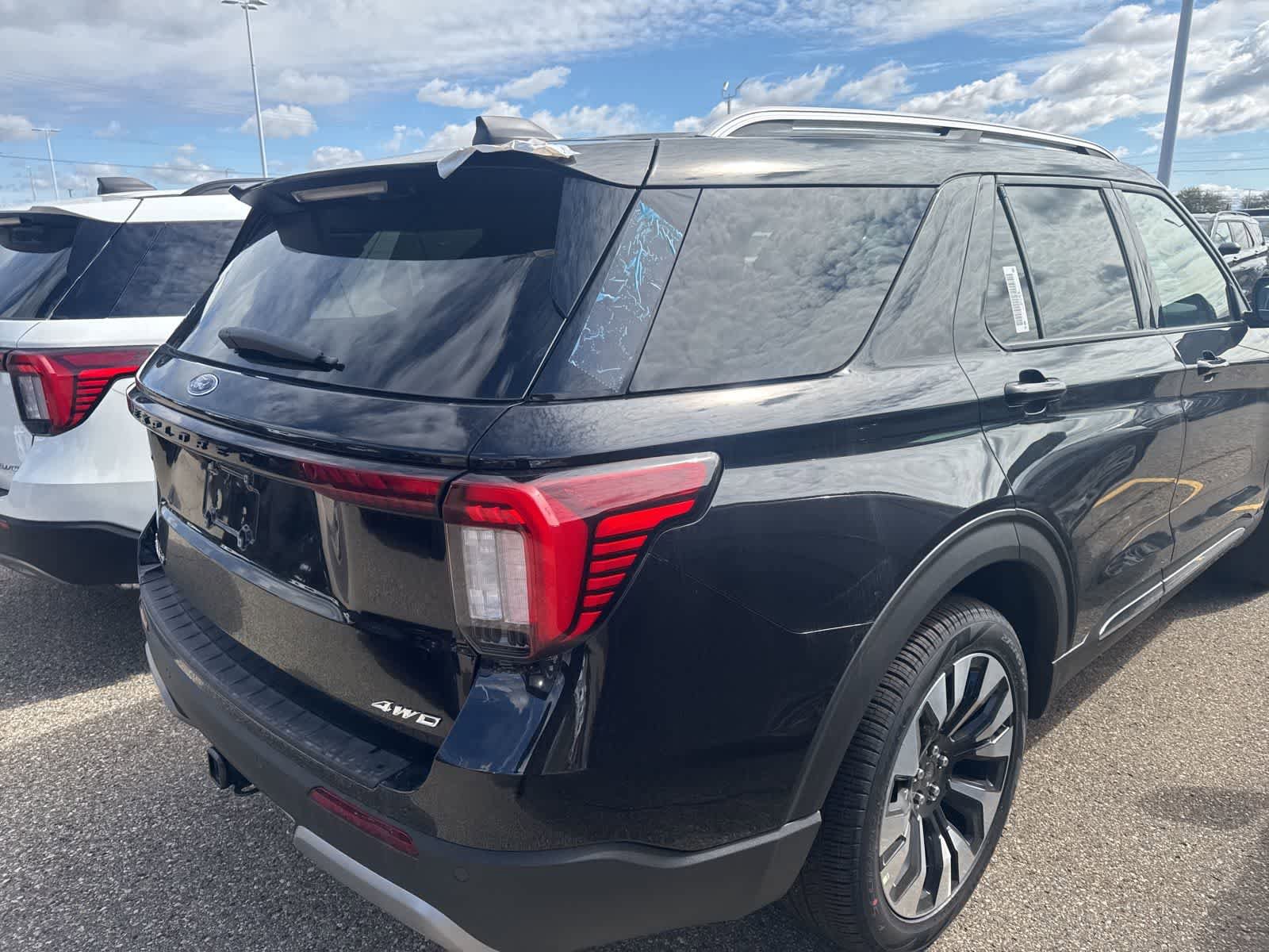 New 2026 Ford Explorer Platinum w/ LUX Leather Package AWD/4WD image 20