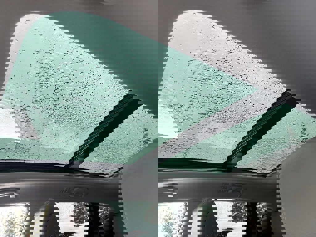 Used 2017 Hyundai Santa Fe Sport image 29