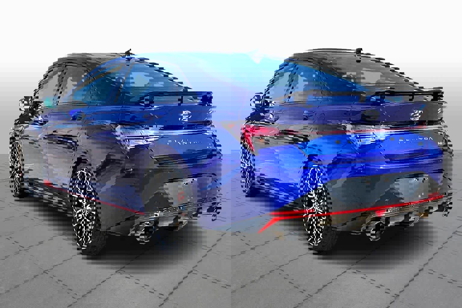 Used 2023 Hyundai Elantra N image 11