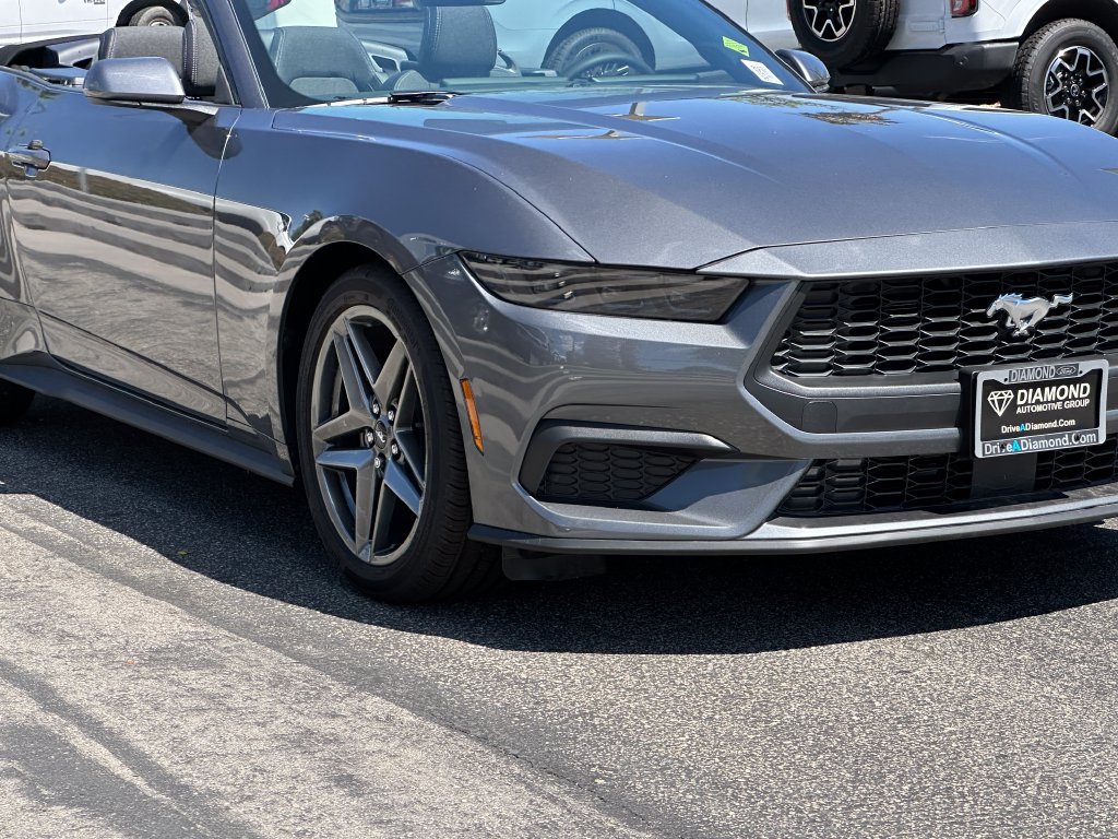 New 2025 Ford Mustang Convertible RWD image 12