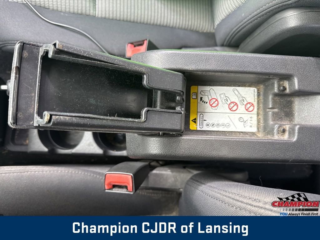 Used 2009 Dodge Caliber SXT image 21