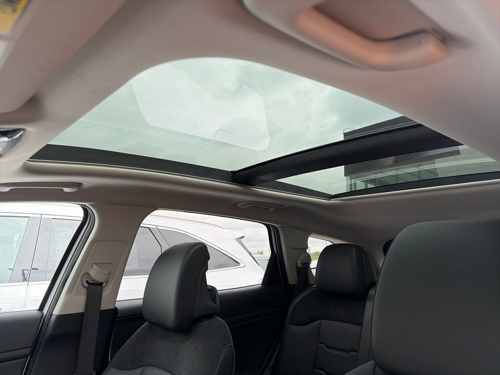 New 2026 Kia Sportage SX AWD/4WD image 25