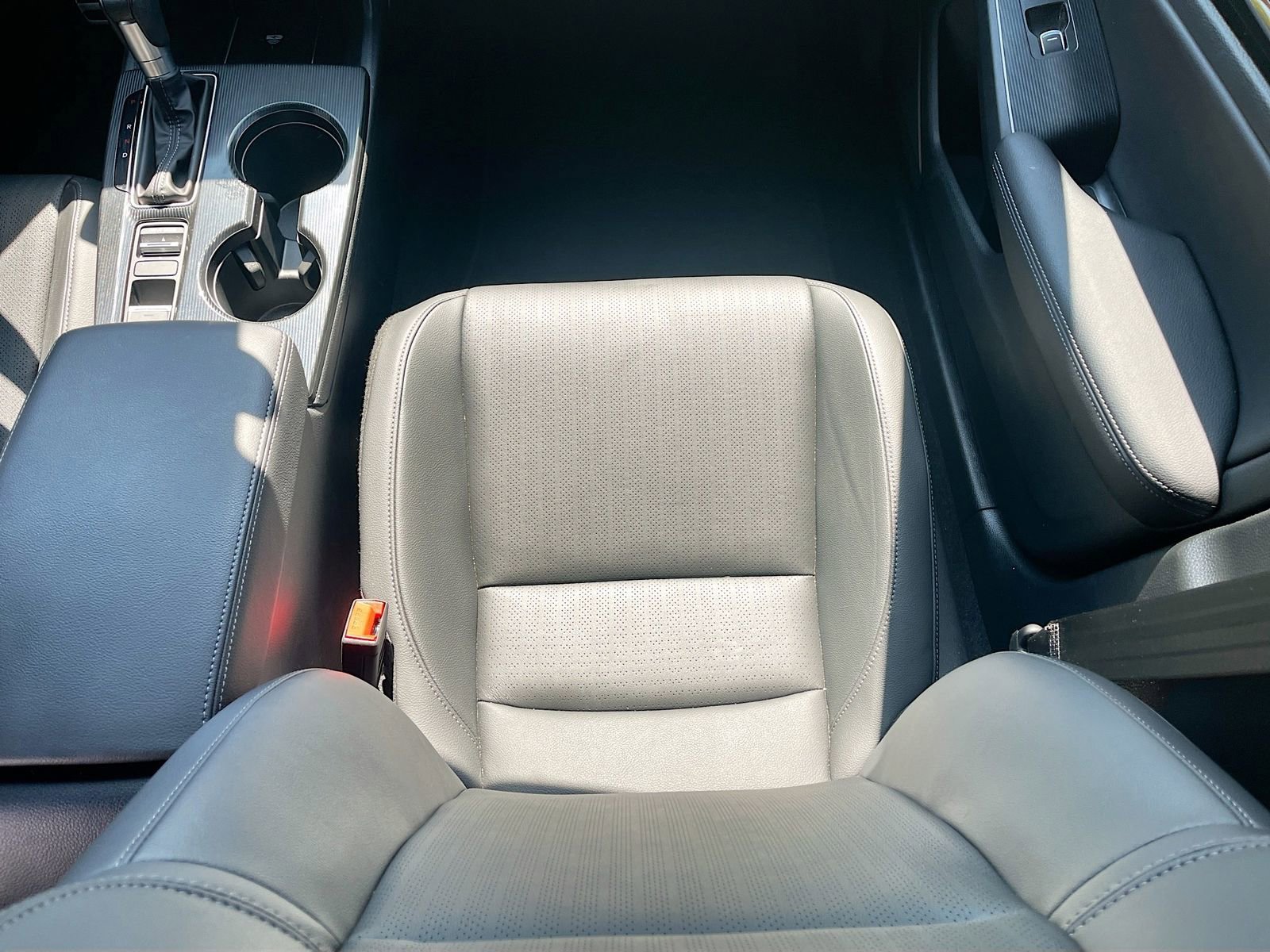 Used 2025 Honda Civic Sport image 25