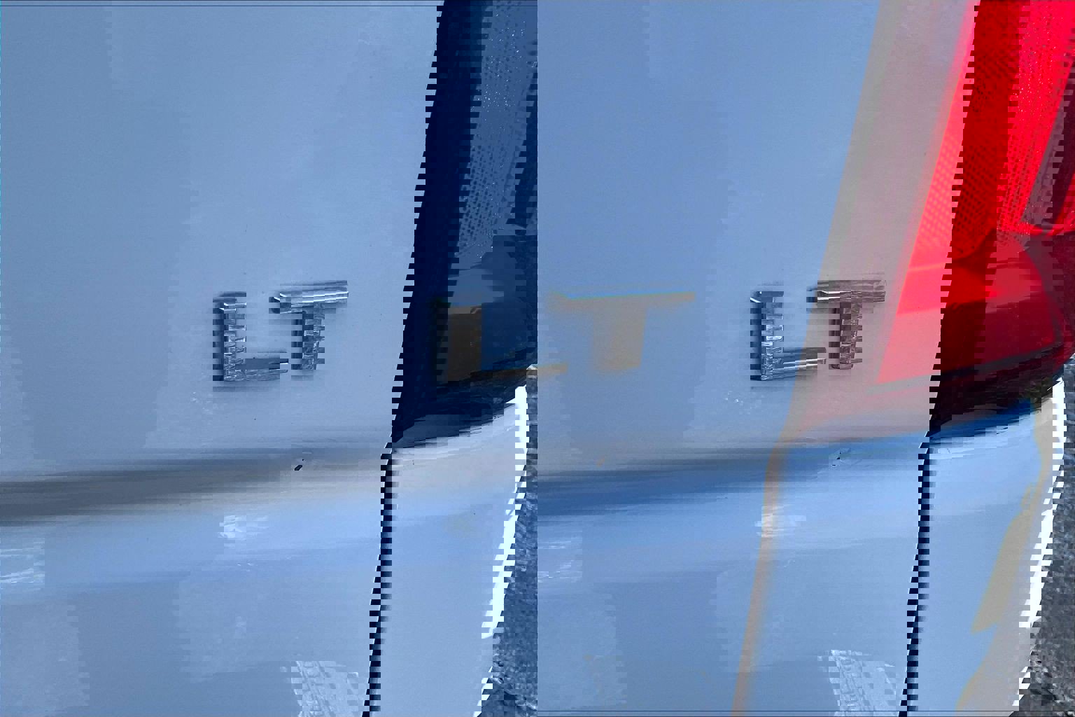 Used 2021 Chevrolet Silverado 1500 LT Trail Boss w/ Convenience Package II image 16