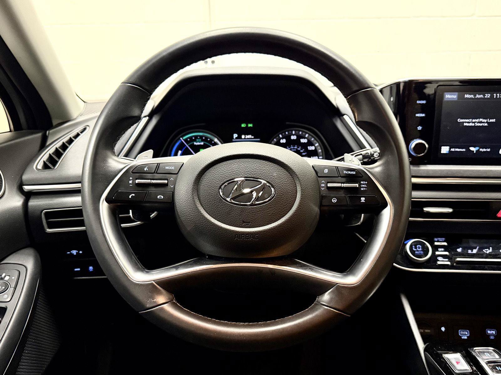Used 2020 Hyundai Sonata SEL w/ Cargo Package FWD image 19
