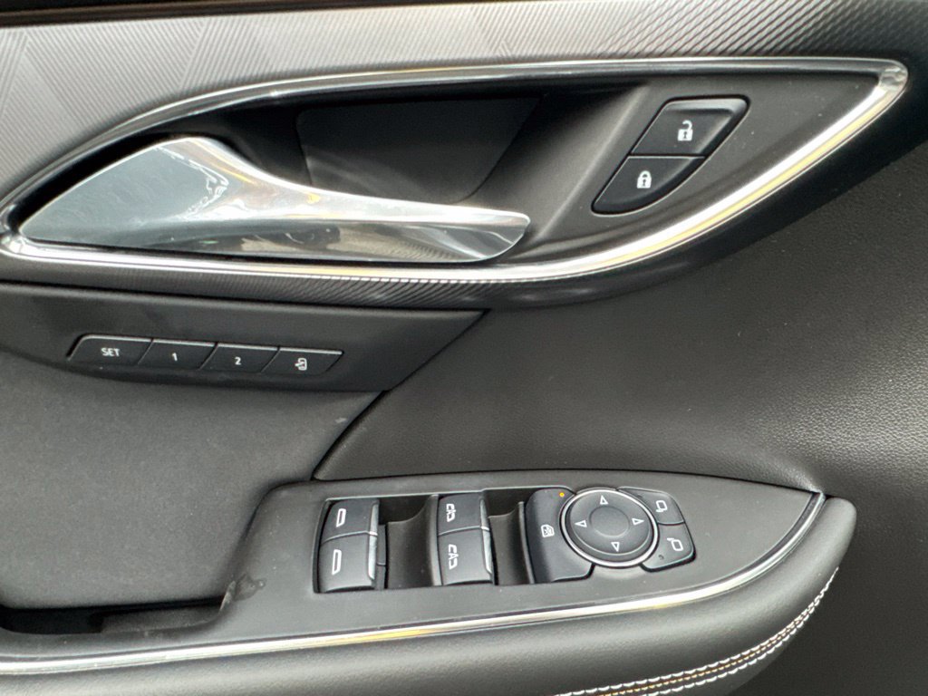 Used 2024 Buick Envision Sport Touring AWD/4WD image 30