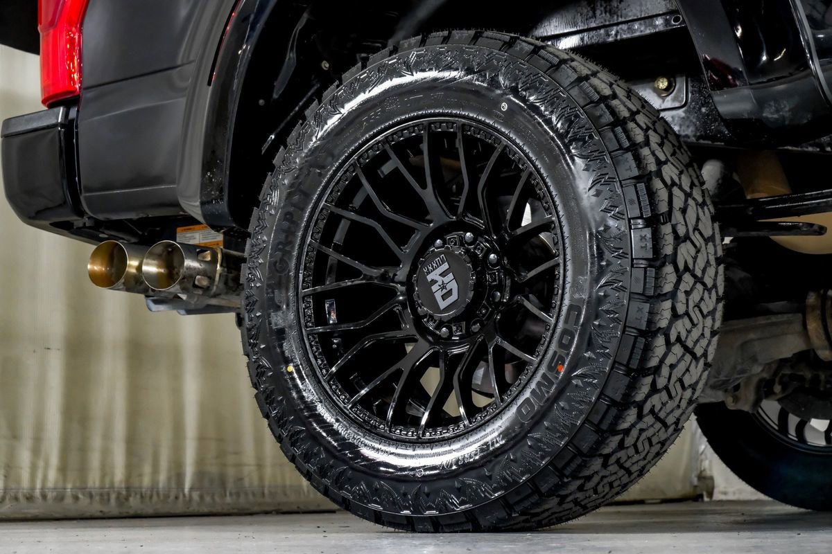 Used 2019 Ford F250 Lariat w/ Lariat Ultimate Package image 53