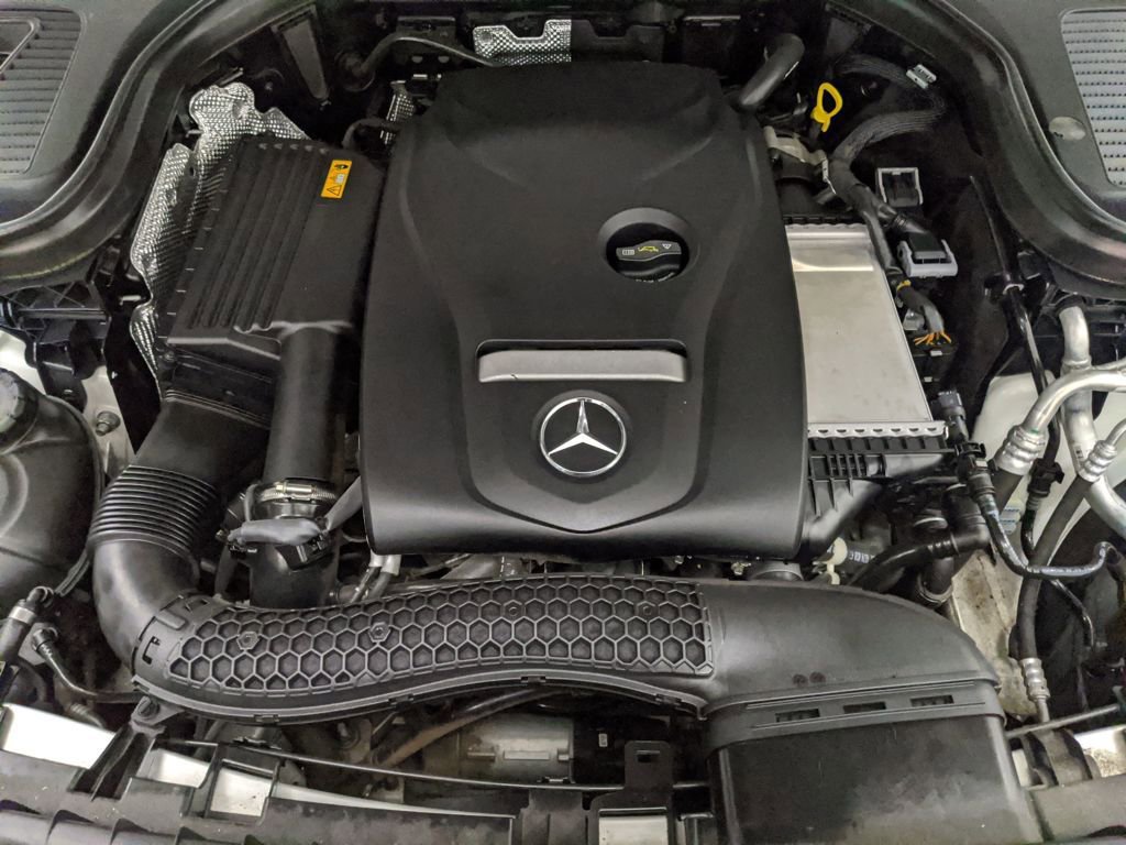 Used 2019 Mercedes-Benz GLC 300 4MATIC image 27