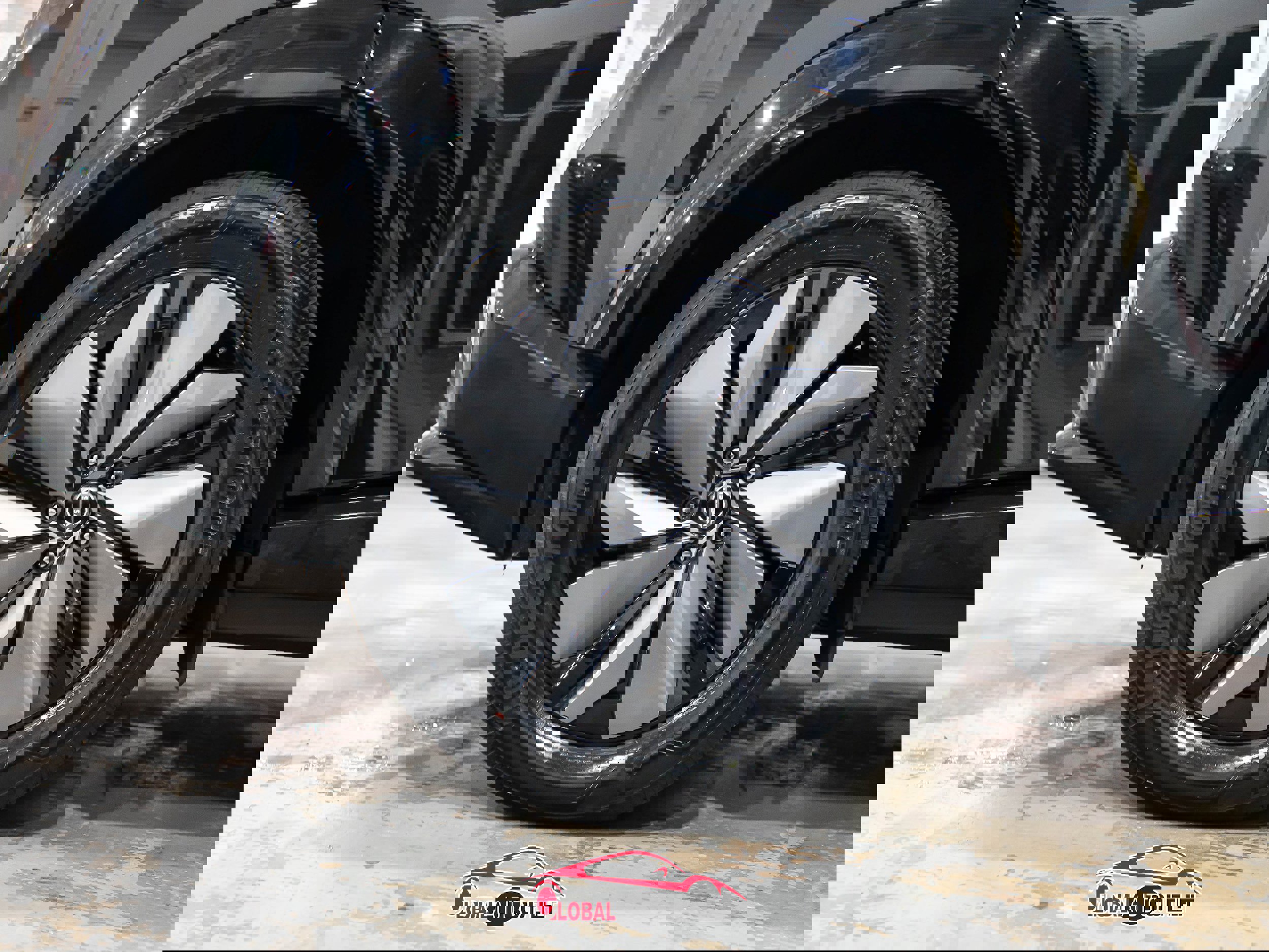 Used 2023 Nissan Ariya FWD image 11