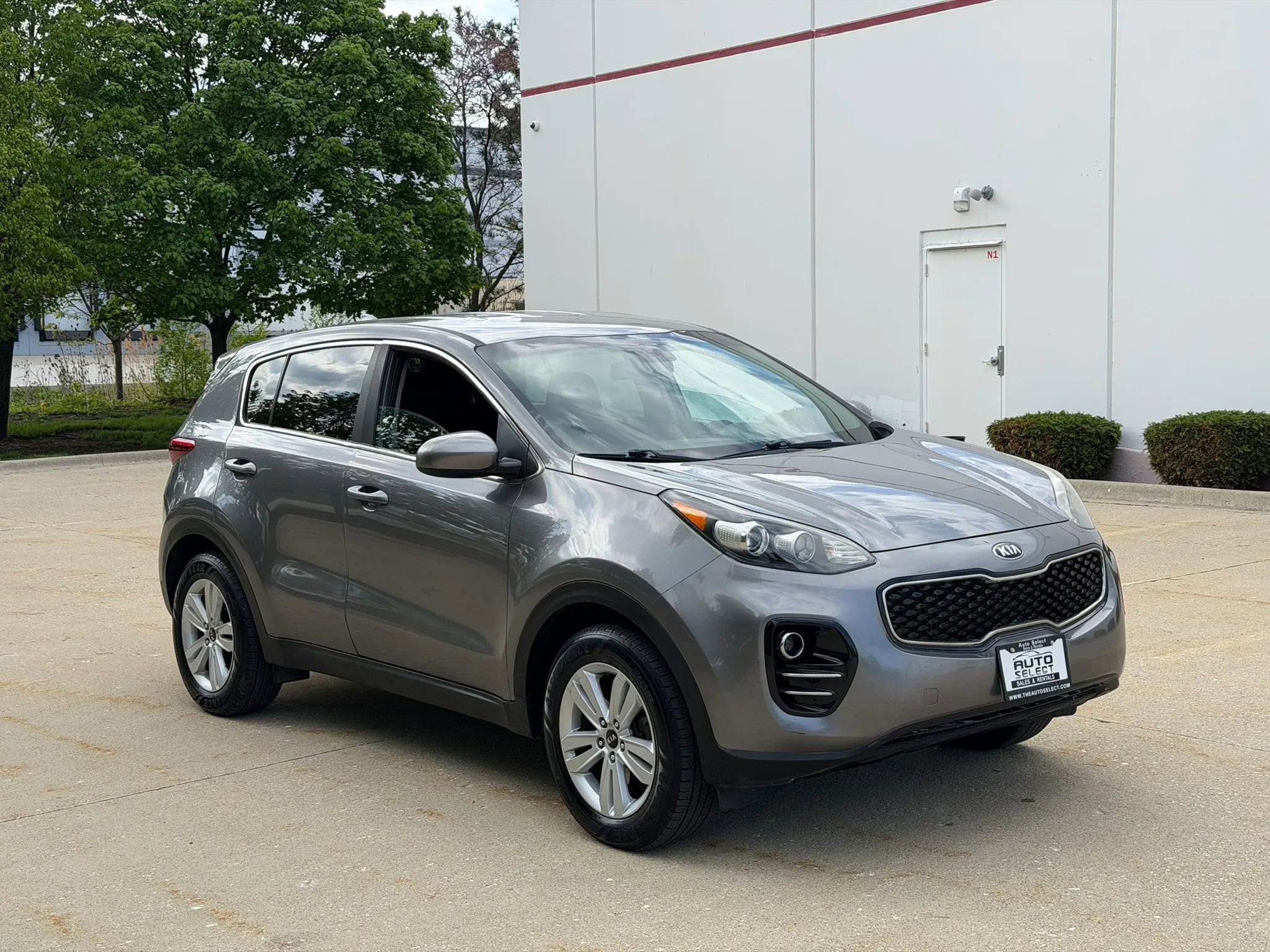 Used 2017 Kia Sportage LX AWD/4WD image 3