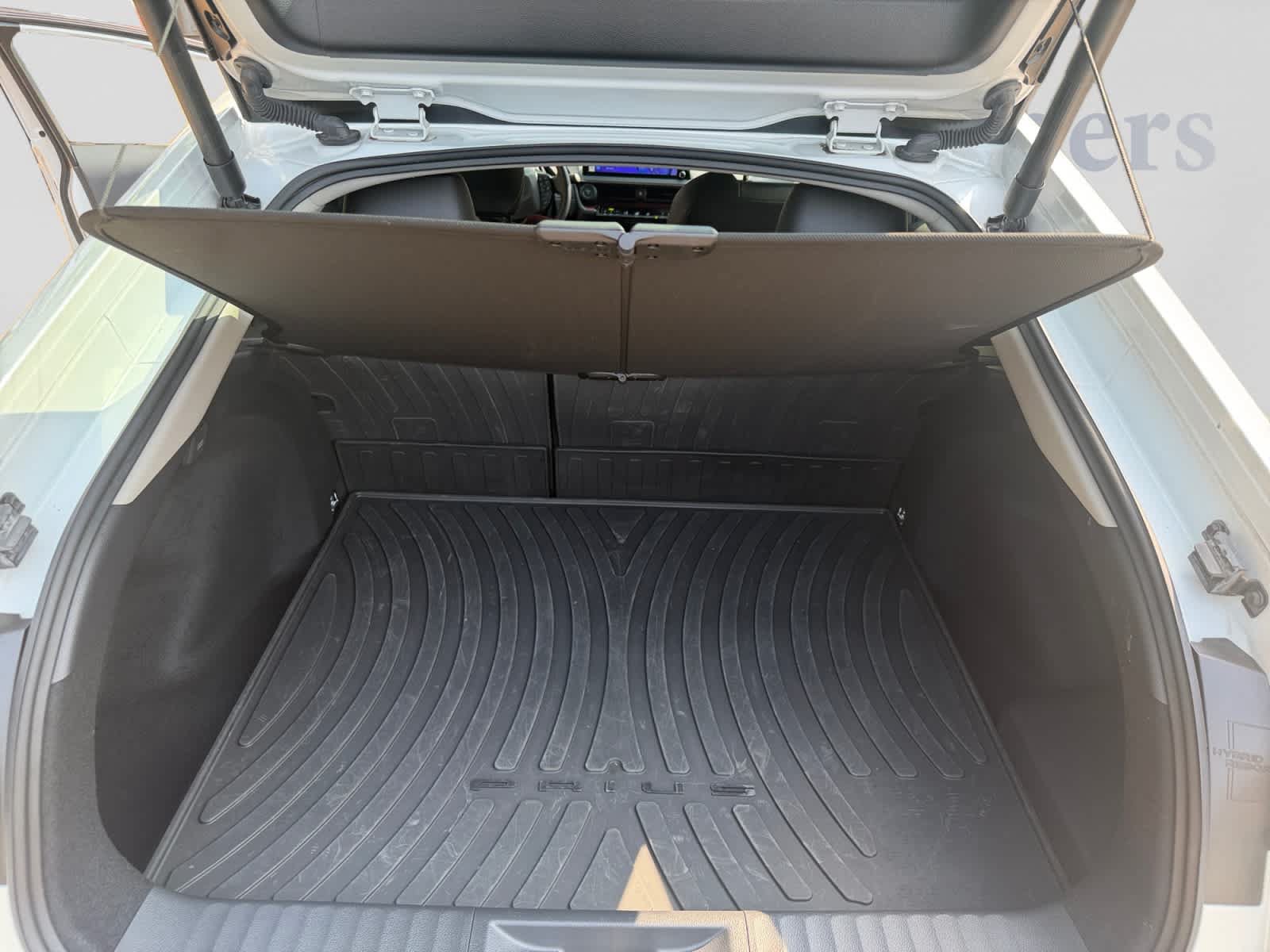 Used 2024 Toyota Prius Prime Premium w/ Advanced Technology Package FWD image 4