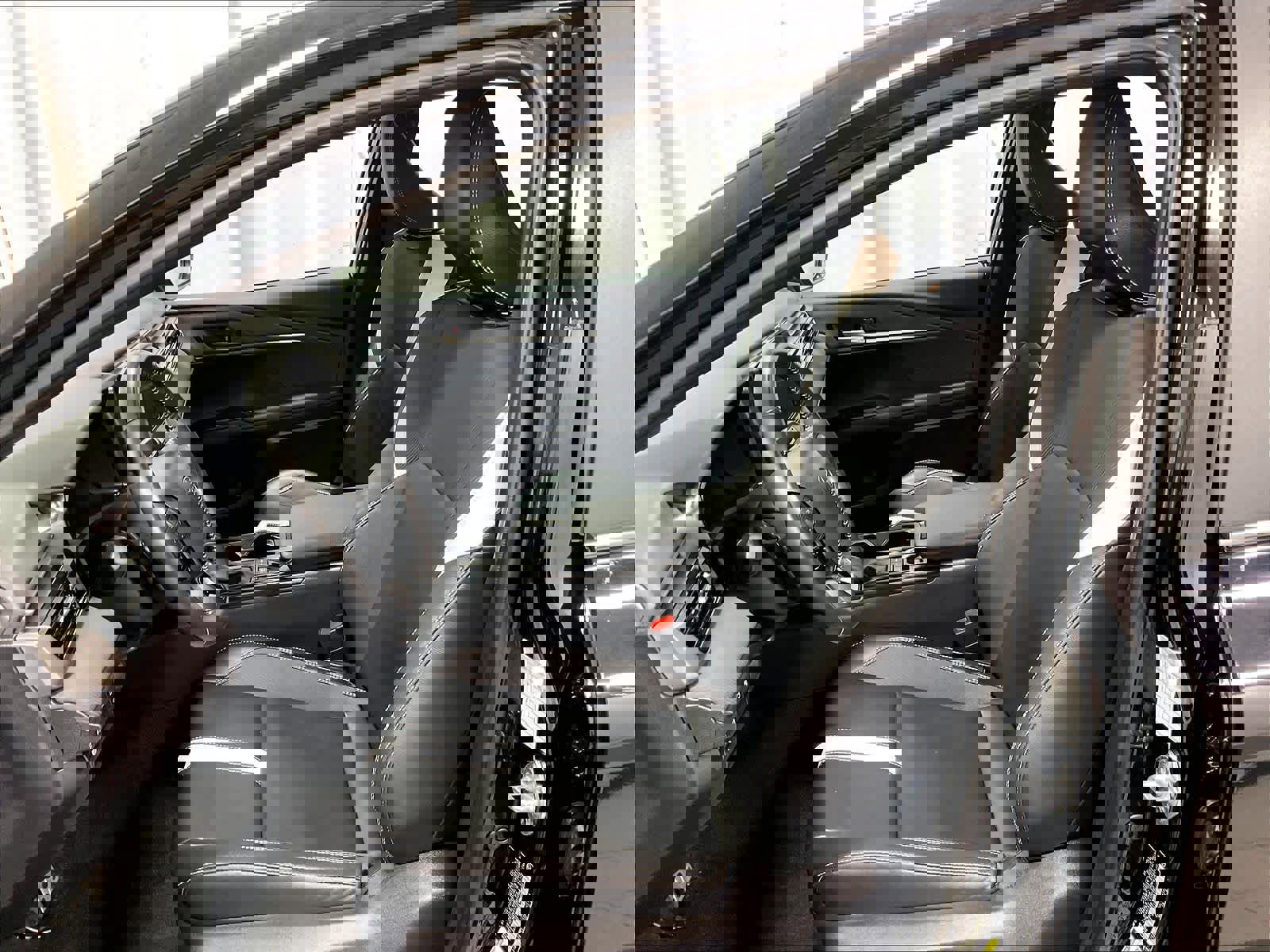 Certified 2025 Toyota Camry SE image 10