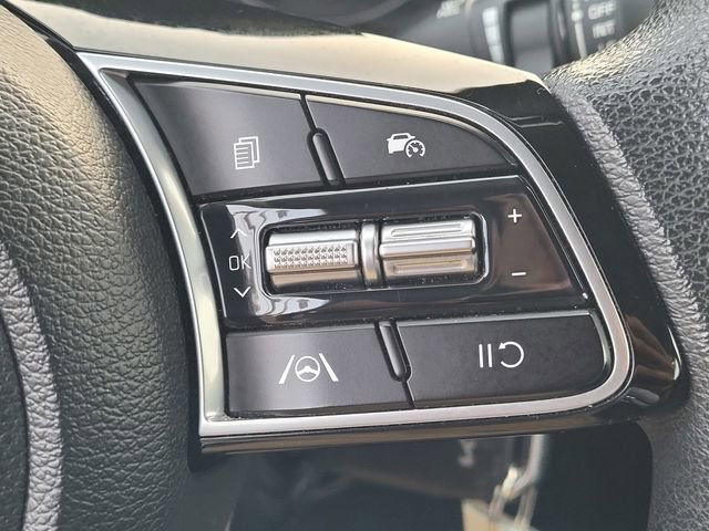 Used 2024 Kia Forte LXS image 14