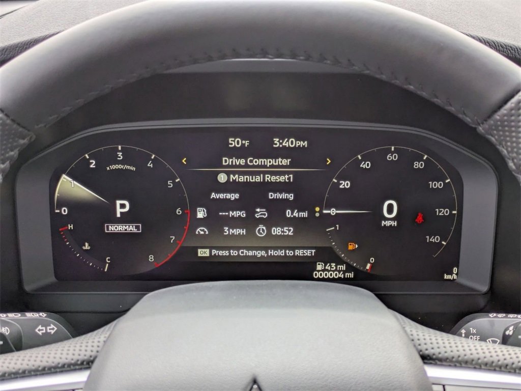 New 2025 Mitsubishi Outlander SE image 18