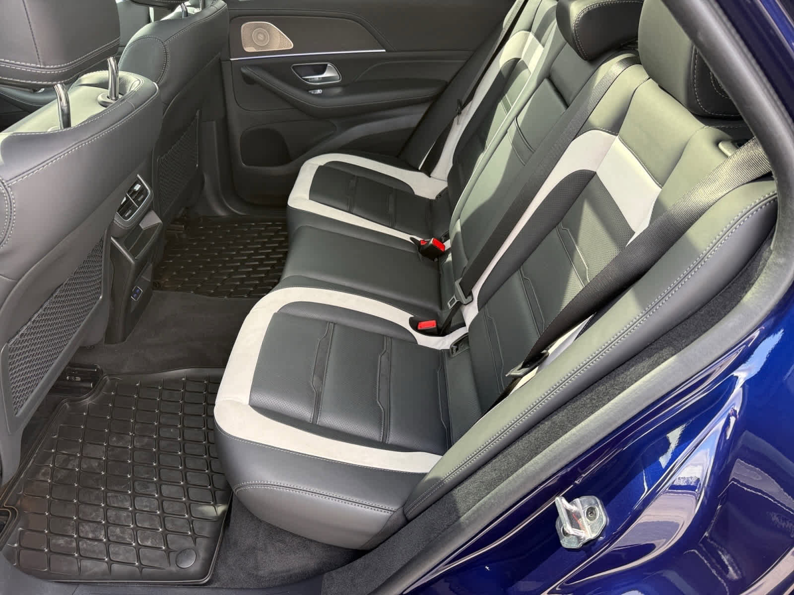 Certified 2025 Mercedes-Benz GLE 63 AMG S image 11
