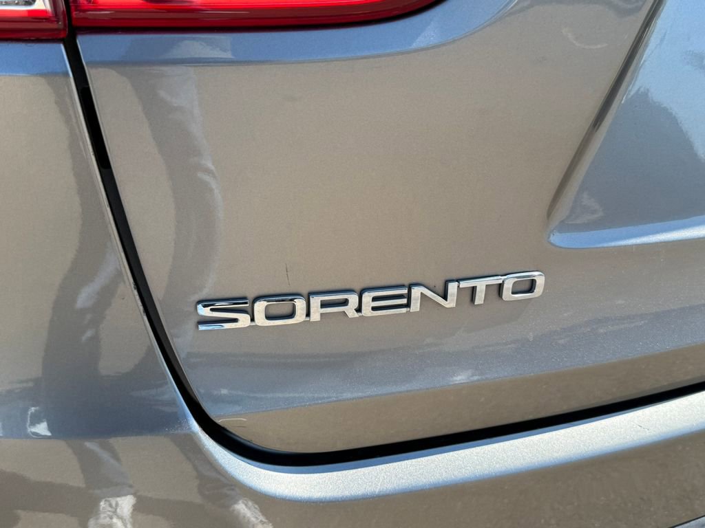 Used 2016 Kia Sorento LX image 15