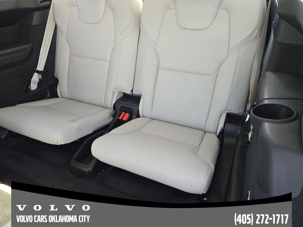 Used 2026 Volvo XC90 B6 Ultra w/ Protection Package Premier image 30
