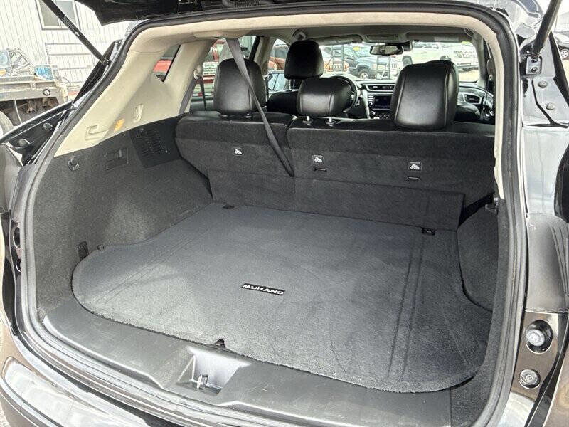 Used 2022 Nissan Murano SV w/ SV Midnight Edition Package image 21