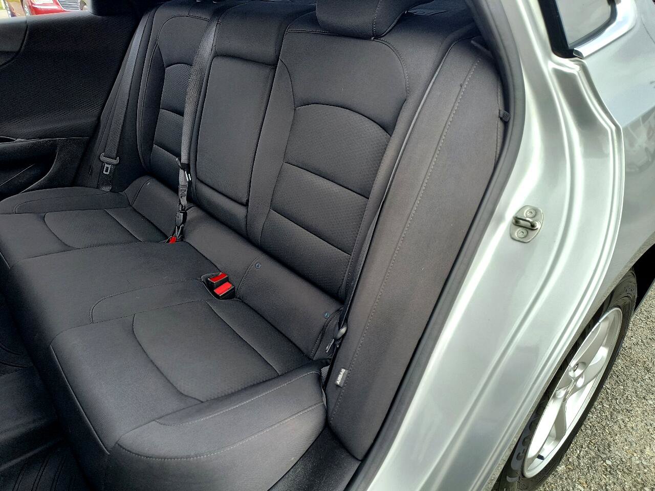 Used 2017 Chevrolet Malibu LS image 23