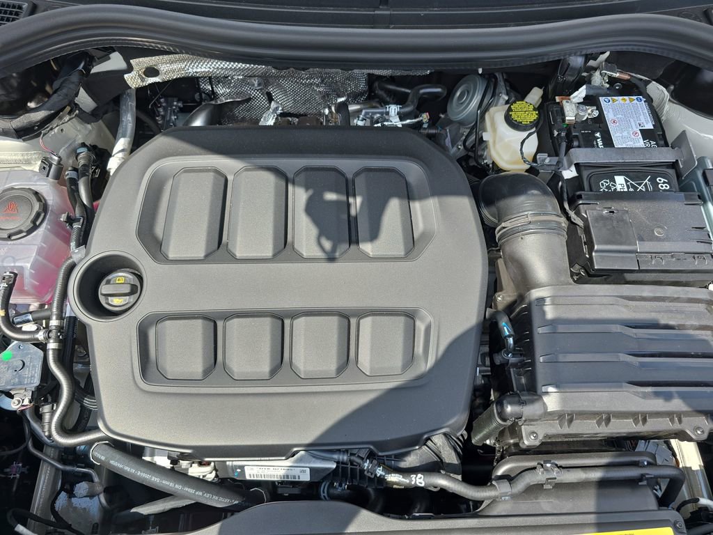 New 2026 Volkswagen Tiguan SEL R-Line AWD/4WD image 27