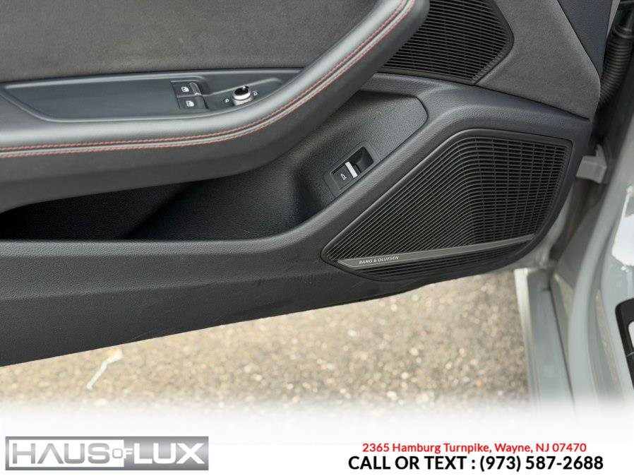 Used 2022 Audi S5 Premium Plus w/ Premium Plus image 16