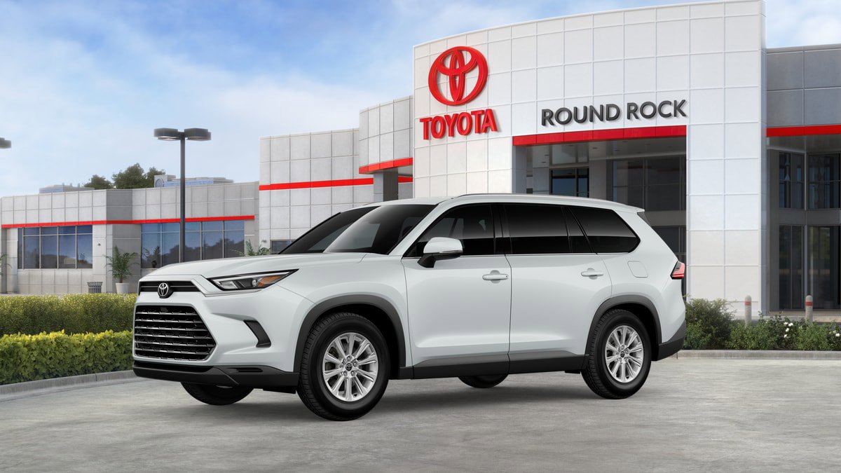New 2026 Toyota Grand Highlander FWD image 2