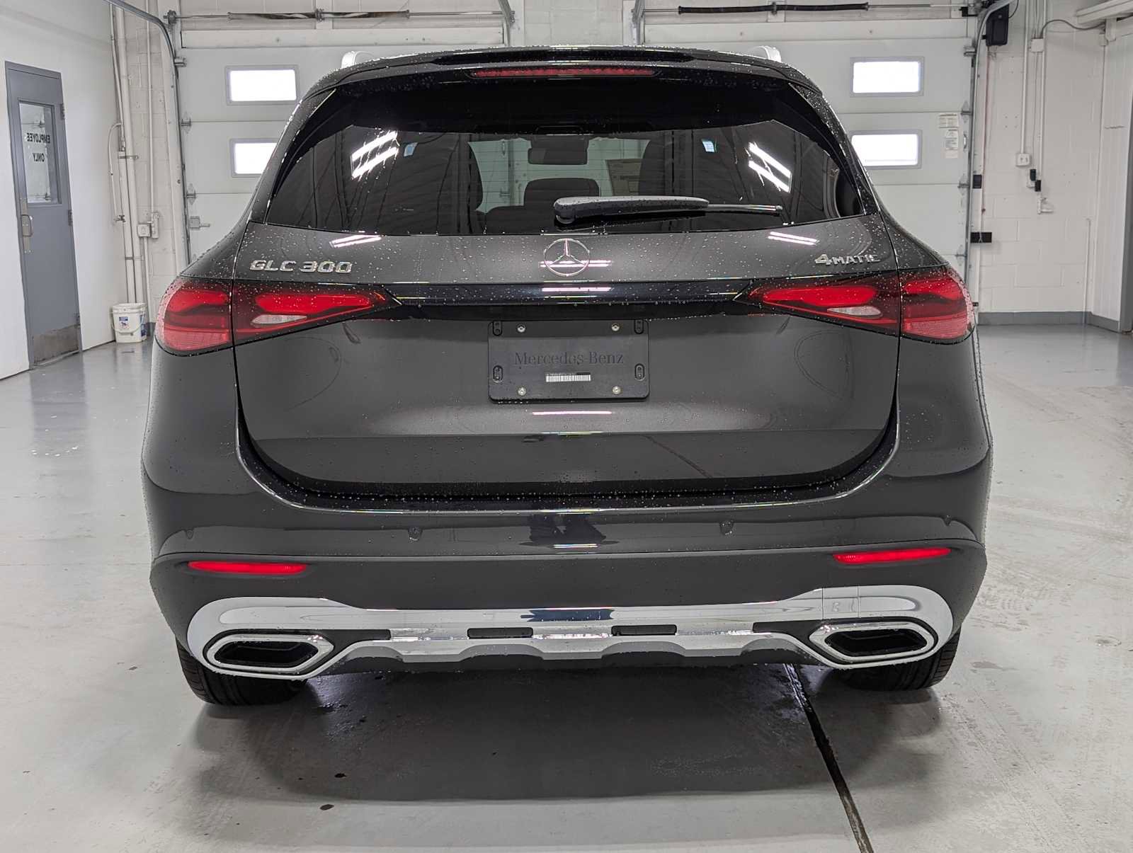 New 2026 Mercedes-Benz GLC 300 4MATIC image 9