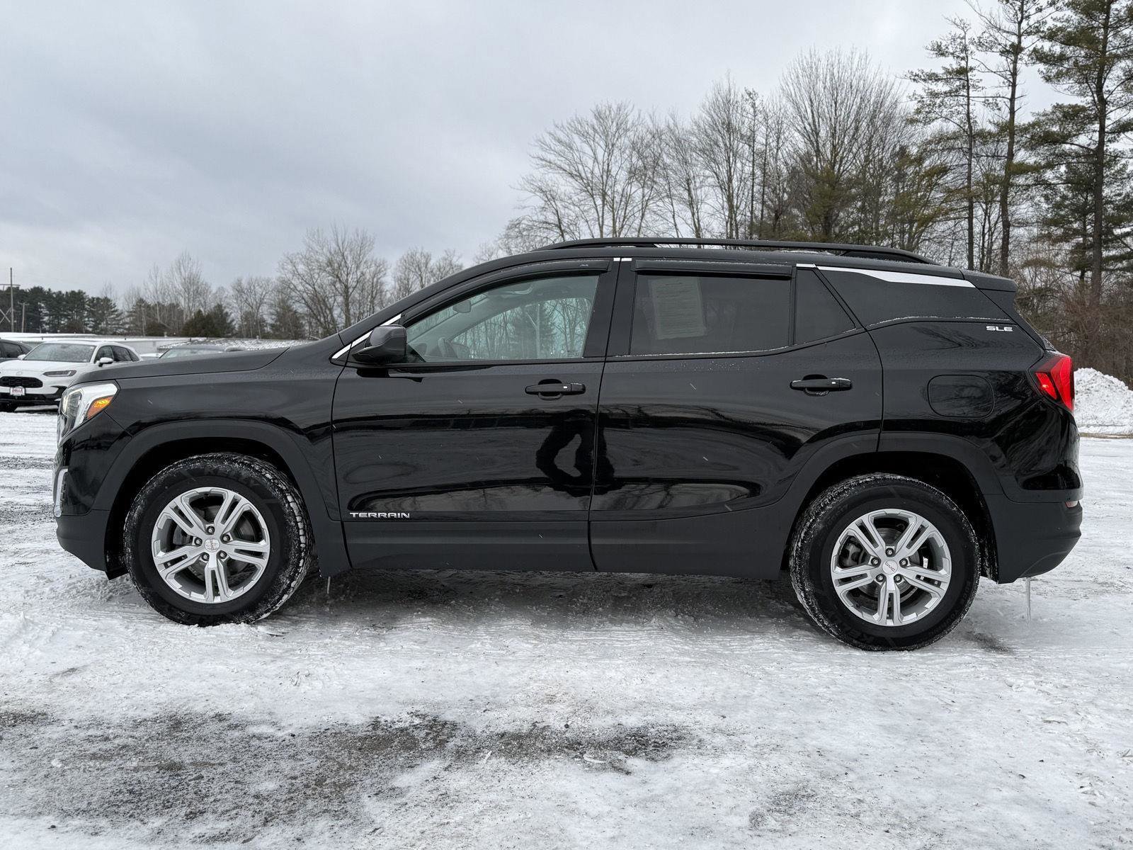 Used 2020 GMC Terrain SLE w/ Driver Convenience Package image 8