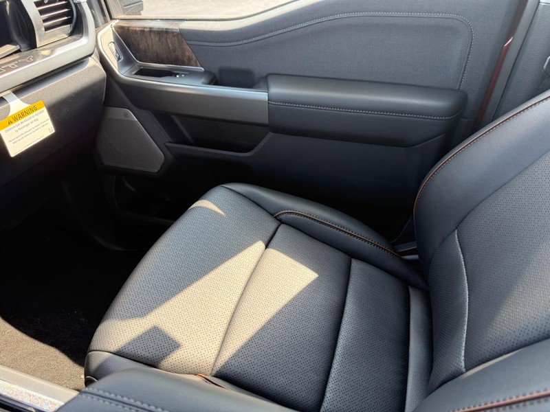 New 2025 Ford F250 Lariat w/ Lariat Ultimate Package image 19