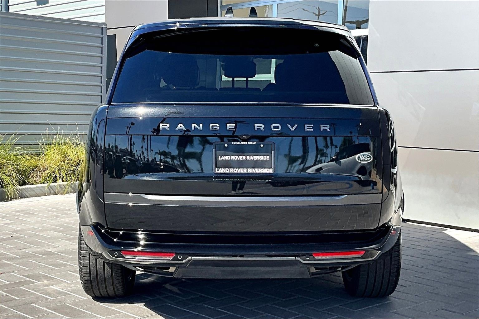 Certified 2023 Land Rover Range Rover SE AWD/4WD image 4
