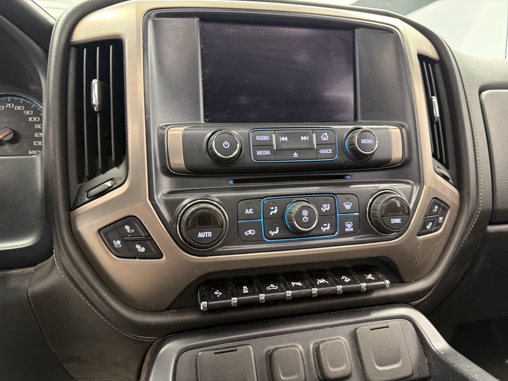Used 2017 GMC Sierra 1500 Denali w/ Denali Ultimate Package AWD/4WD image 17