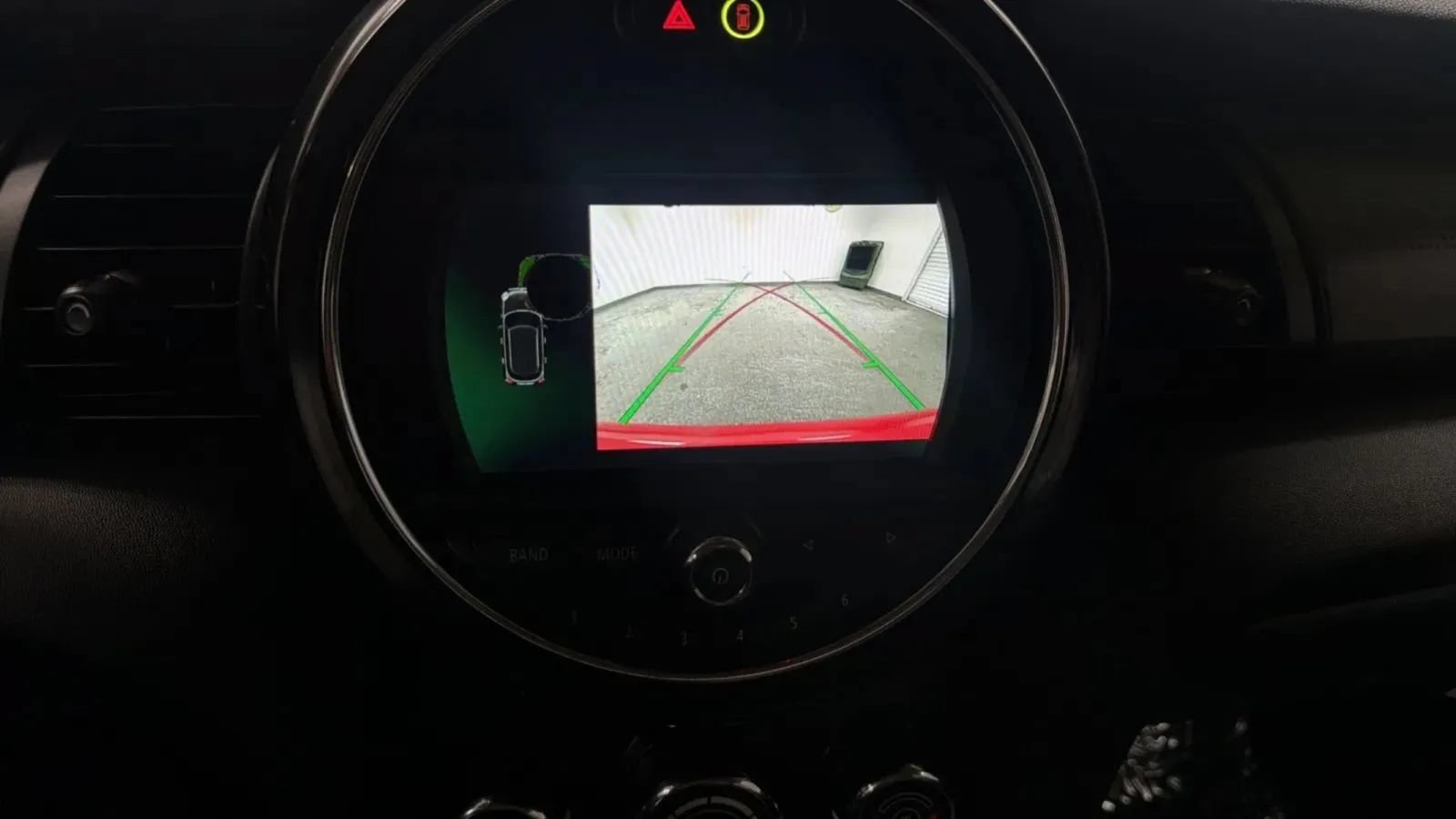 Used 2021 MINI Cooper 4-Door Hardtop FWD image 15