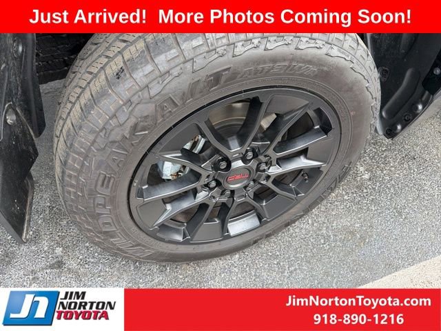 Used 2026 Toyota Tundra 1794 Edition w/ TRD Off-Road Package AWD/4WD image 9