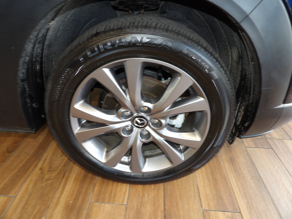 Certified 2024 MAZDA CX-30 AWD 2.5 S w/ Preferred Package image 4