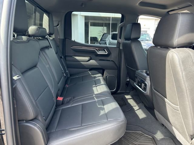 Used 2022 GMC Sierra 1500 SLT w/ SLT Premium Plus Package AWD/4WD image 24