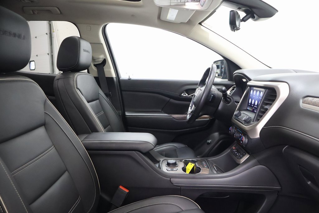 Used 2020 GMC Acadia Denali w/ Denali Ultimate Package image 21