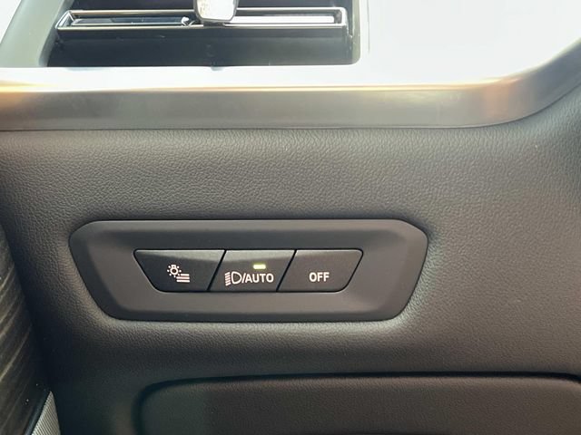 Certified 2025 BMW X6 xDrive40i AWD/4WD image 38